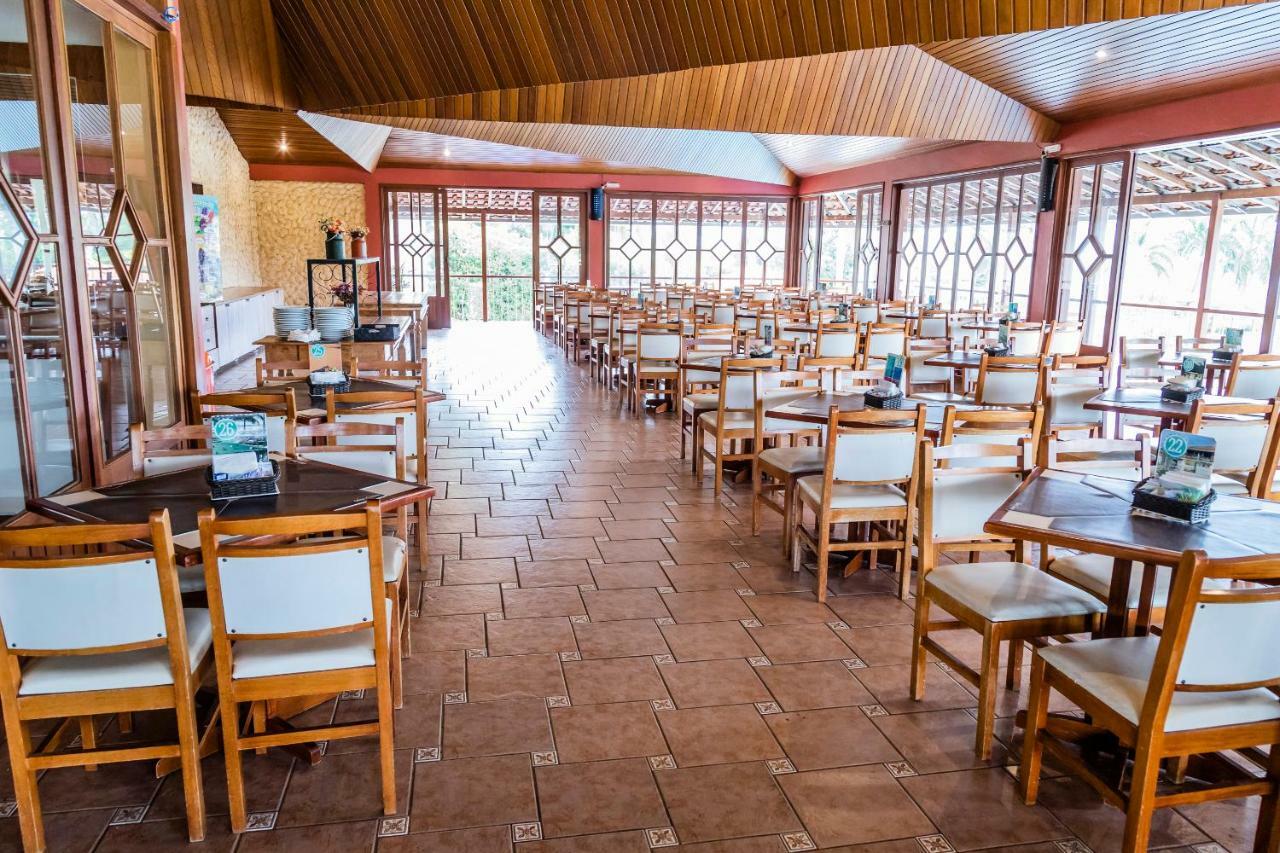 Obba Coema Village Hotel Capitólio Exteriör bild